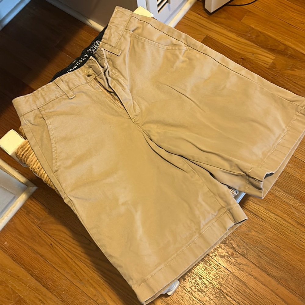 Boys size 12R crown & Ivy